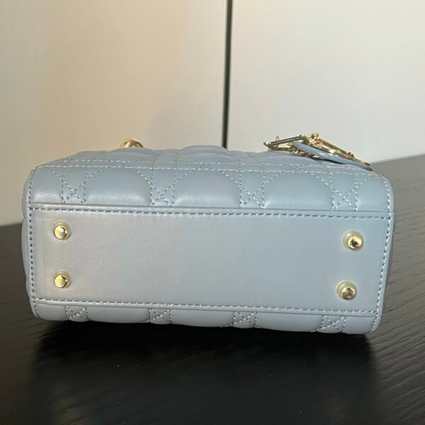 z5305211930109 e6e4845ce223406f7cce100c921d8298 Kirameibag