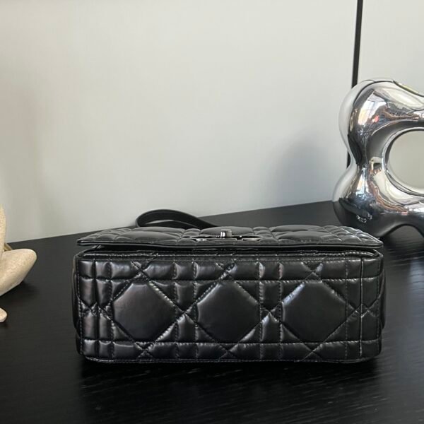 z5305218520347 dbe8f9ef7fd92c8d8b1d4050df31d60c Kirameibag